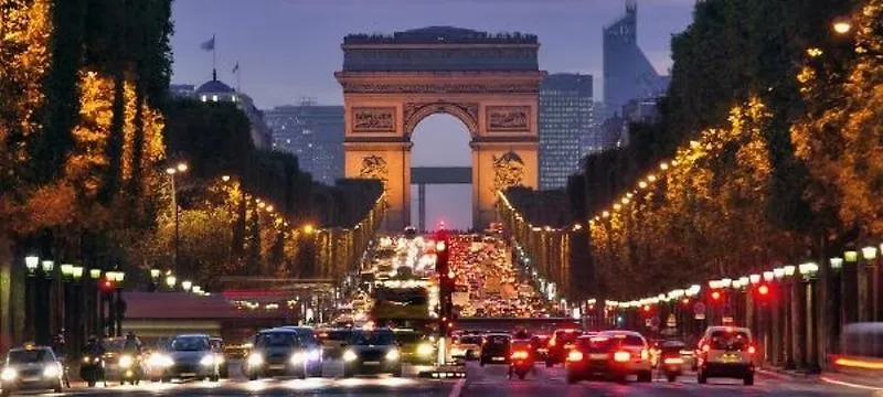 Campanile Paris 15 - Tour Eiffel Hotel