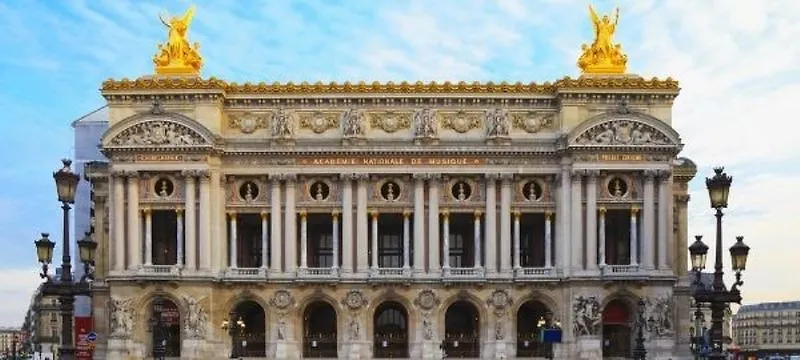 Campanile Paris 15 - Tour Eiffel Hotel 2*,